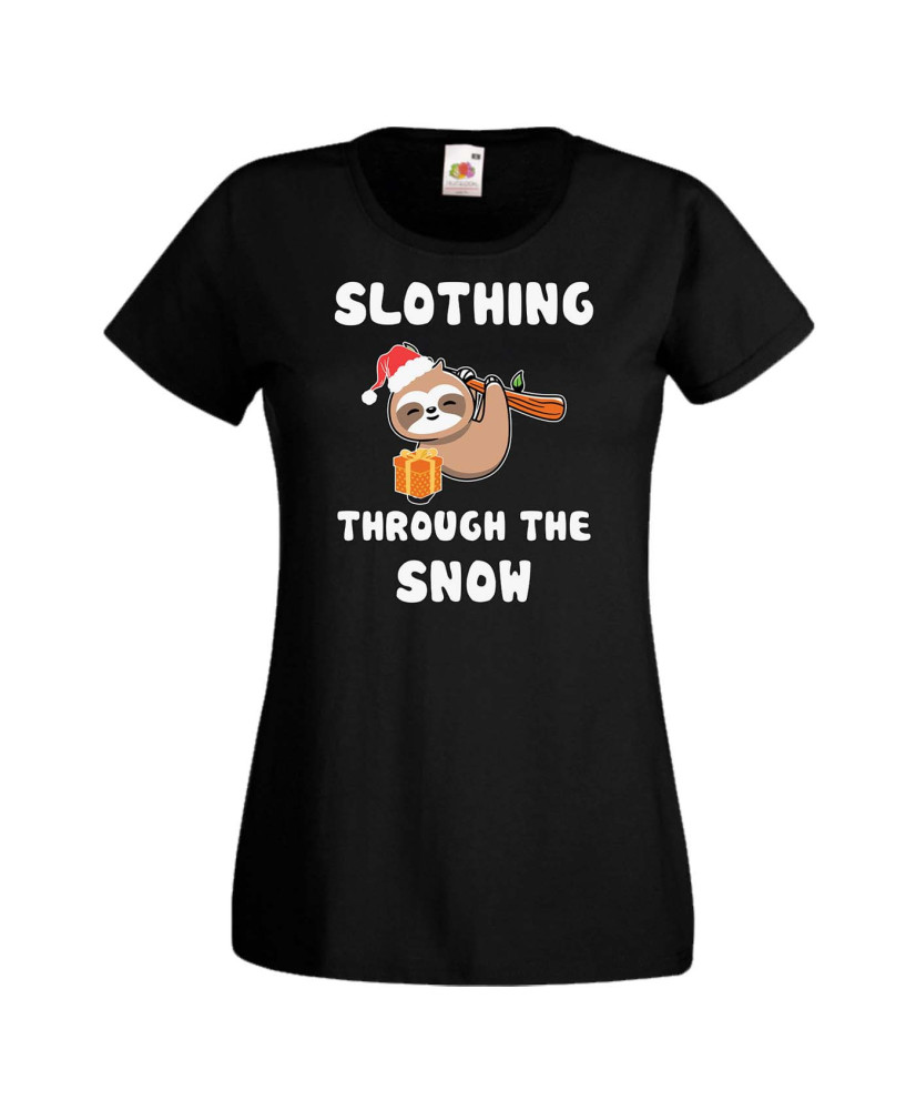 Дамска коледна тениска Slothing Through The Snow