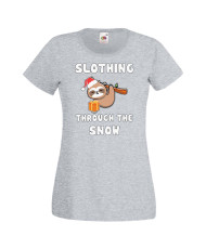Дамска коледна тениска Slothing Through The Snow